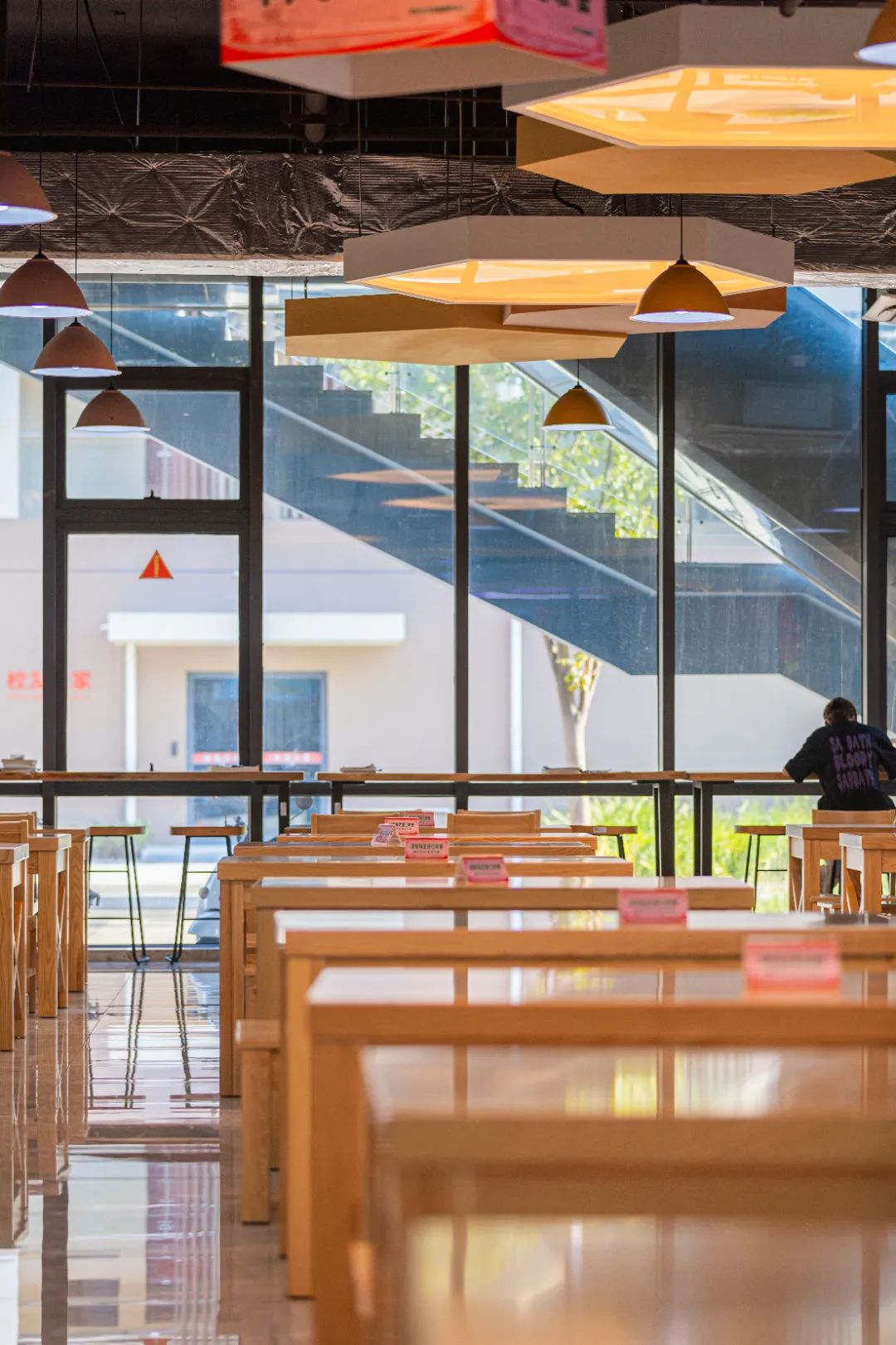 FU8A9213-102.jpg 图片